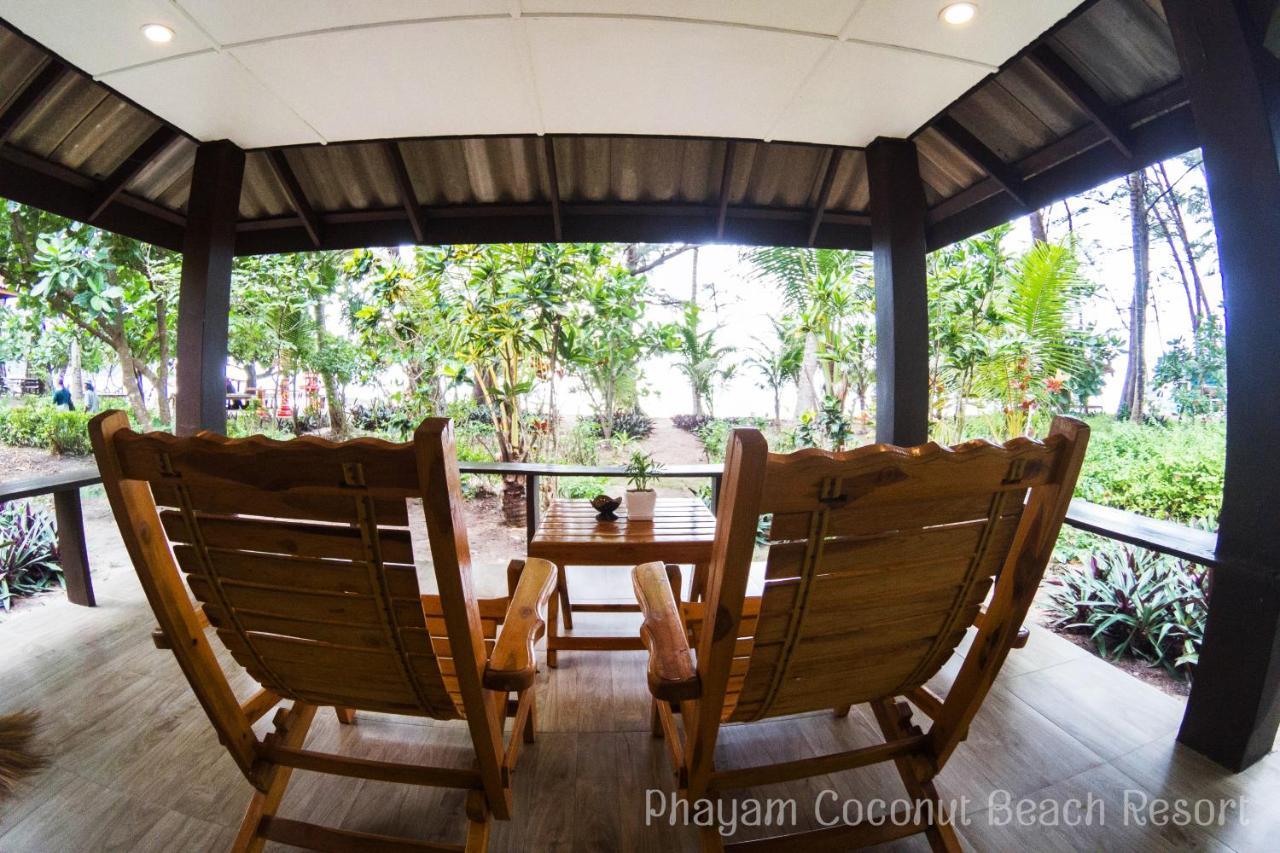 Phayam Coconut Beach Resort Koh Phayam Exterior foto